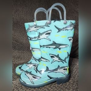 NWT Kids Light Up Shark Boots Size 6